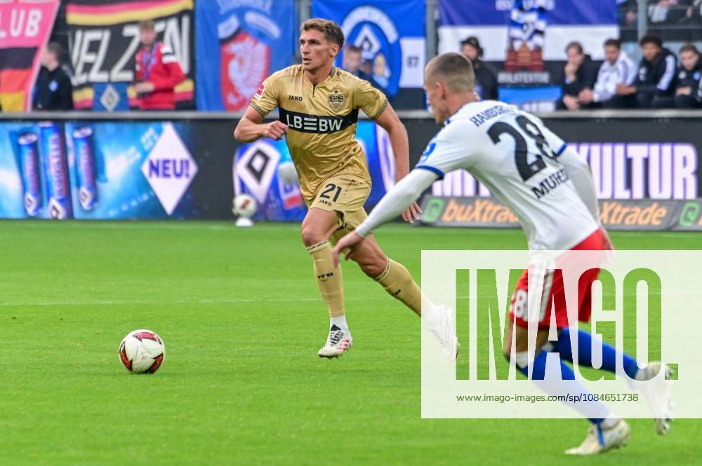 Miro Muheim HSV 21 Grischa Prömel Stuttgart, Germany; Hamburg; Volksparkstadion; soccer; Bundesliga 1; Hamburger SV; VFB Stuttgart