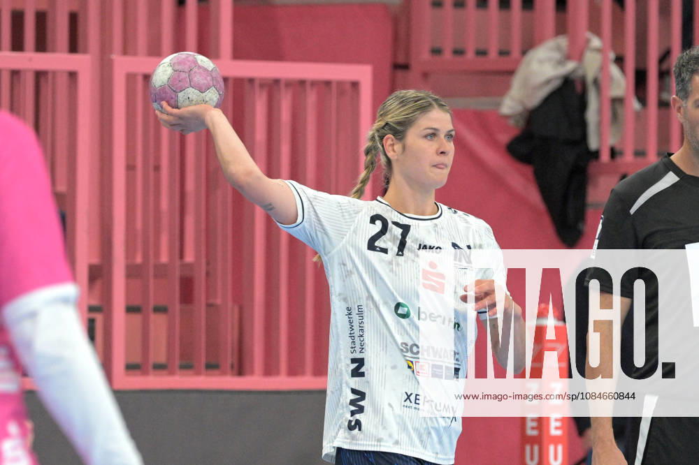 Sina Ehmann Union Neckarsulm, 27) am Ball TusSies Metzingen vs. Sport-Union Neckarsulm , Handball, Alsco HBF, 06.Ligaspieltag, Saison 2026 2027, 17.10.2026 TusSies Metzingen vs. Sport-Union Neckarsulm , Handball, Alsco HBF, 06.Ligaspieltag, Saison 2026 2027, 17.10.2026 Tuebingen