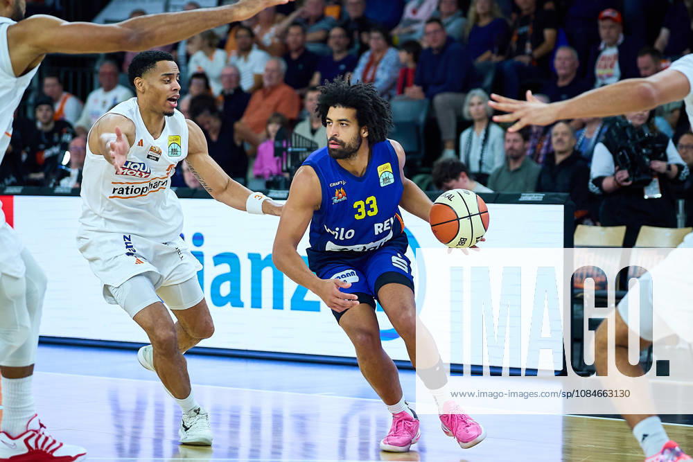Michael Rataj, Ratiopharm Ulm, 12; Trenton Gibson, Phoenix Hagen, 33 GER; Ratiopharm Ulm vs. Phoenix Hagen, Basketball, BBL Cup, 2026–2027 season, October 17, 2026 GER, Ratiopharm Ulm vs. Phoenix Hagen, Basketball, BBL Cup, 2026–2027 Season, October 17, 2026 Neu Ulm