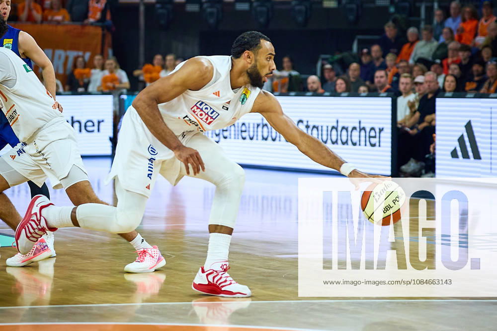 Armel Traore, Ratiopharm Ulm, 94 GER, Ratiopharm Ulm vs. Phoenix Hagen, Basketball, BBL Cup, 2026–2027 Season, October 17, 2026 GER, Ratiopharm Ulm vs. Phoenix Hagen, Basketball, BBL Cup, 2026–2027 Season, October 17, 2026 Neu Ulm