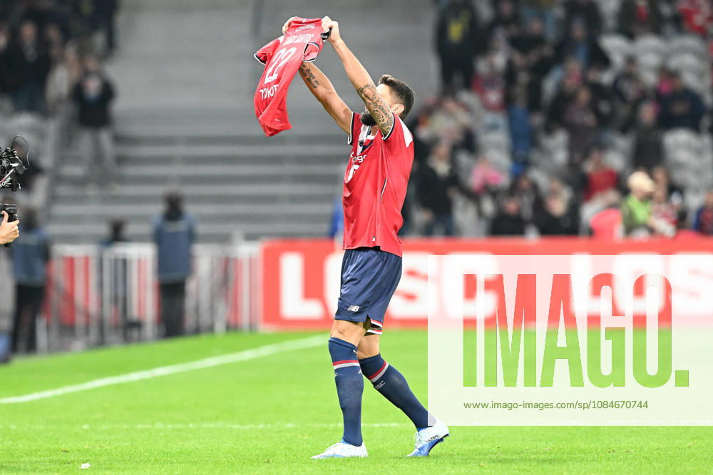 Lille OSC vs Brest Olivier Giroud (9) of Lille celebrates after scoring during the French Mc Donalds Ligue 1 season 2026 - 2027 matchday 7 game between Lille OSC and Stade Brest on October 17 , 2026 in Lille, France. (Photo by Jill Delsaux Isosport) Lille France