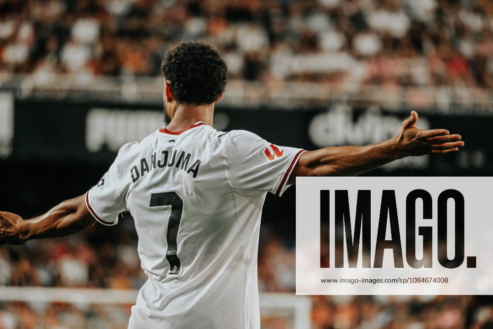 ESP LaLiga EA Sports Valencia CF vs. Athletic Club Arnaut Danjuma of Valencia CF during the LaLiga EA Sports match between Valencia CF and Athletic Club played at Mestalla Stadium in Valencia on October 17, 2026, in Spain. Spanish Soccer