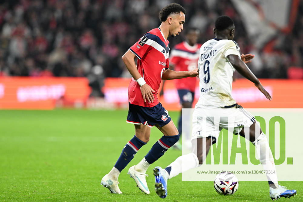 Lille OSC vs Brest Ethan Mbappe (8) of Lille and Pathe Mboup (9) of Brest pictured during the French Mc Donalds Ligue 1 season 2026 - 2027 matchday 7 game between Lille OSC and Stade Brest on October 17 , 2026 in Lille, France. (Photo by Jill Delsaux Isosport) Lille France