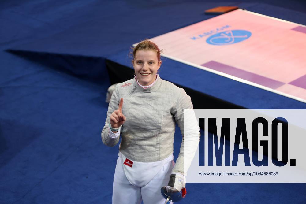 Coupe du Monde d escrime Oran 2026 la Francais Tori Toscane celebre apres avoir remporte la finale individuelle du sabre fÃ minine, lors de la Finale individuelle du sabre fÃ minine, lors de la Coupe du monde d escrime 2026 a Oran, en Algerie, le 17 Octobre 2026 (Photo By Billel Bensalem APP Images) oran AlgÃ rie