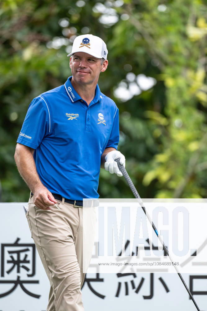 Paul CASEY from England, on the 1st Tee. Macau Open Golf 2026 Final Round. Macau Open Golf 2026 Final Round - ZUMAr144 20261018_zap_r144_005
