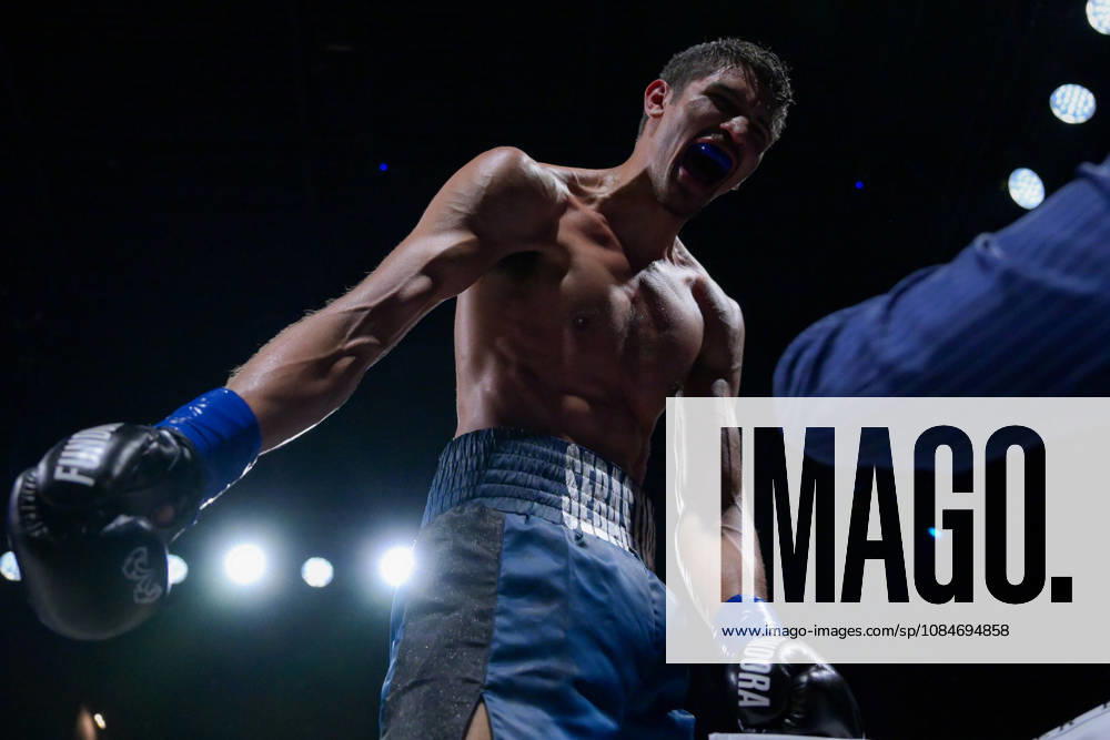 SEBASTIAN FUNDORA defeats ERMAL HADRIBEAJ via KO in round 12 at the Chelsea of The Cosmopolitan in Las Vegas. Las Vegas USA - ZUMAo117 20261018_zsp_o117_012