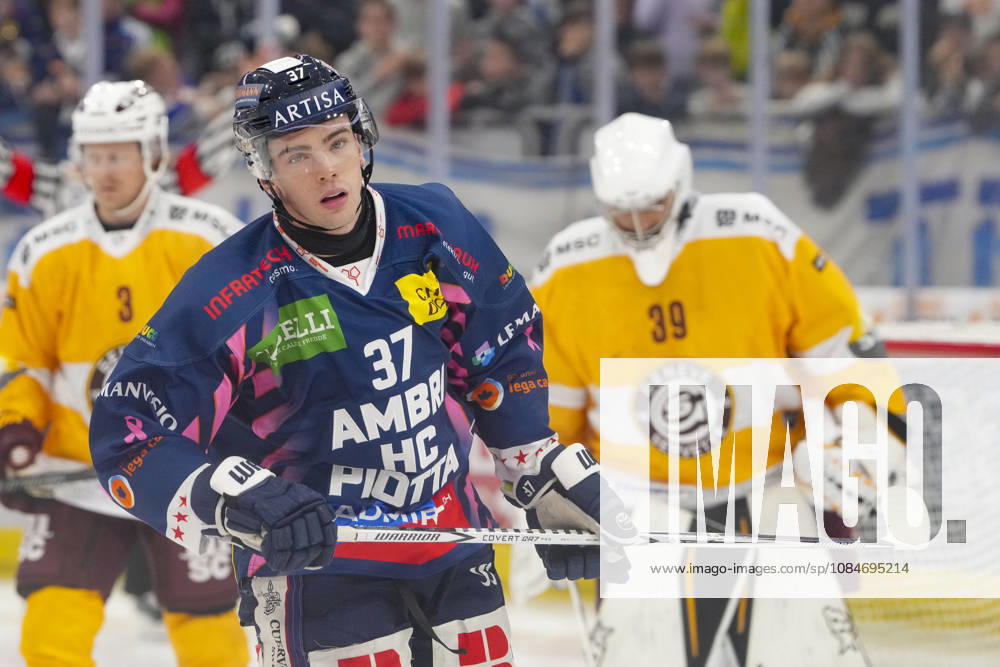 QUINTO, SWITZERLAND, OCTOBER 17 Lukas Landry of Ambri during the game between HC Ambri Piotta and Geneva Servette HC at Gottardo Arena on October 17, 2026, in UNSPECIFIED, Unspecified Quinto, Ticino, Switzerland