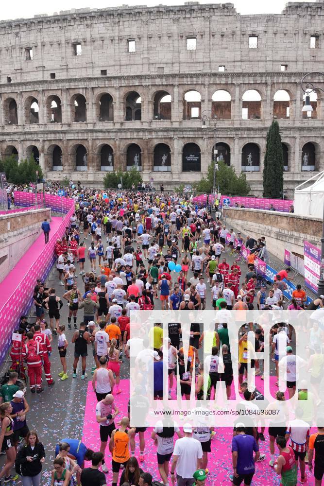 A moment of during the 3th edition of the Wizz Air Rome Half Marathon by Brooks 2026 Rome s, Italy - Sunday, October 18, 2026. ( Photo by Alfredo Falcone LaPresse )