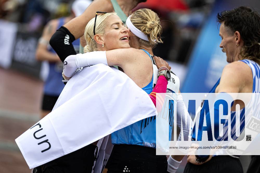 AMSTERDAM - Mikky Keetels is the best Dutch woman at the Amsterdam Marathon. ANP RAMON VAN FLYMEN ANPxSportx IVx 572823824 originalFilename: 572823824