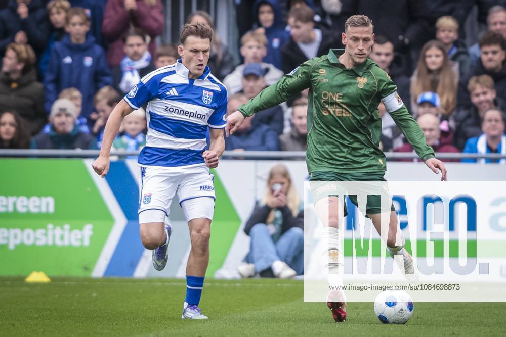 , mac3park , season 2026 2027 , Dutch Eredivisie football , match between PEC Zwolle and Go Ahead Eagles , picture shows GA Eagles player Joris Kramer and PEC Zwolle player Thijs Oosting PEC - Go Ahead Eagles x208674285x