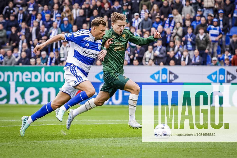 , mac3park , season 2026 2027 , Dutch Eredivisie football , match between PEC Zwolle and Go Ahead Eagles , picture shows PEC Zwolle player Sydney van Hooijdonk and GA Eagles player Giovanni van Zwam PEC - Go Ahead Eagles x208674316x