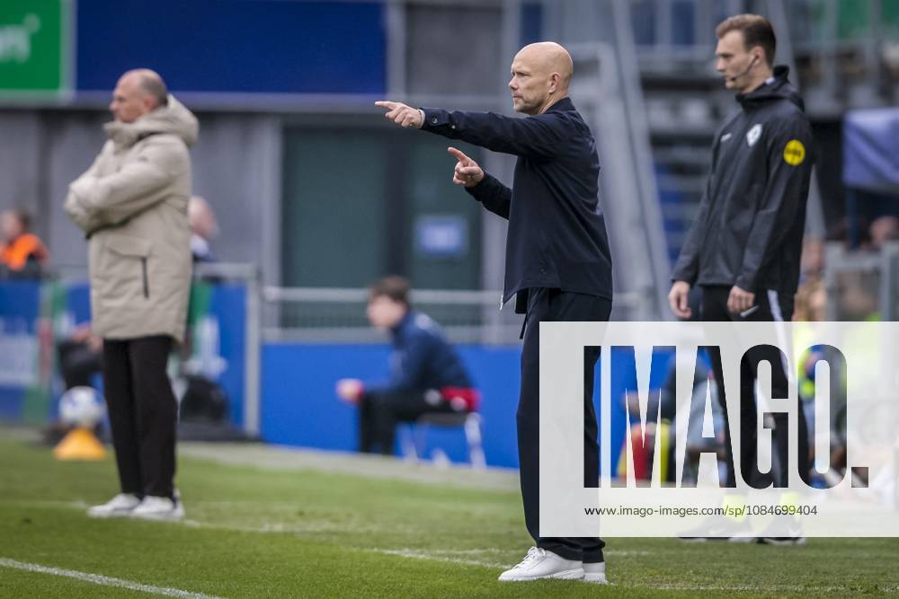 , mac3park , season 2026 2027 , Dutch Eredivisie football , match between PEC Zwolle and Go Ahead Eagles , picture shows PEC Zwolle Assistant coach Dennis van der Ree PEC - Go Ahead Eagles x208675020x
