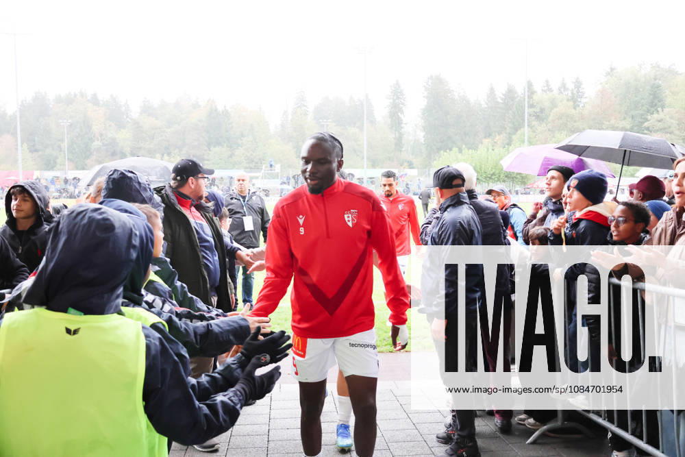 Cham, Switzerland; Men s Soccer, 2026–2027 Season, Swiss Cup, Round 2, SC Cham vs. FC Sion, 0–2; Photo: Josias Lukembila; FC Sion with fans; Action shot; Single frame