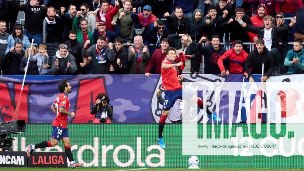 LaLiga EA Sports 2026-27: CA Osasuna vs. Racing de Santander. Ante Budimir (17, OSA L) and Ruben Garcia (14, OSA R) celebrate the goal scored by Ante Budimir (17, OSA) for CA Osasuna (1–0) during the LaLiga EA Sports soccer match between CA OsAsuna and Racing de Santander, played at El Sadar Stadium in Pamplona, Spain, on Oct. 18, 2026. Credit: Inigo Alzugaray, Agencia LOF, Pamplona. LaLiga EA Sports 2026–27: CA Osasuna vs. Racing de Santander