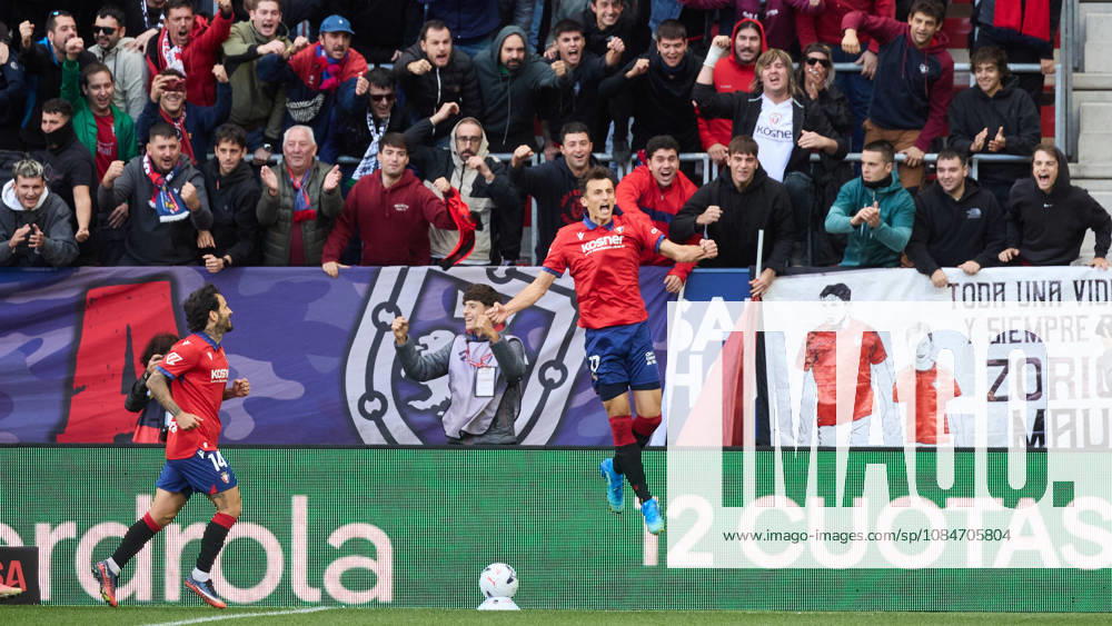 LaLiga EA Sports 2026-27: CA Osasuna vs. Racing de Santander. Ante Budimir (17, OSA L) and Ruben Garcia (14, OSA R) celebrate the goal scored by Ante Budimir (17, OSA) for CA Osasuna (1–0) during the LaLiga EA Sports soccer match between CA OsAsuna and Racing de Santander, played at El Sadar Stadium in Pamplona, Spain, on Oct. 18, 2026. Credit: Inigo Alzugaray, Agencia LOF, Pamplona. LaLiga EA Sports 2026–27: CA Osasuna vs. Racing de Santander