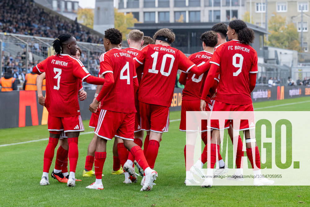 Bayern fans celebrate with Anton Heinz of FC Bayern Munich II, 11, after his goal to make it 0–1 GER, TSV 1860 Munich vs. FC Bayern Munich II, soccer, Bavarian Regional League, Matchday 15, 2026–2027 season, October 18, 2026 DFL and DFB regulations prohibit any use of photographs as image sequences and or quasi-video. Photo: HMB Media, Heike Feiner