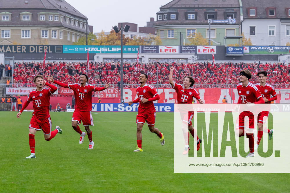 Bayern fans celebrate with Tim Andreas Binder of FC Bayern Munich II, 07, after his goal to make it 0–2 GER, TSV 1860 Munich vs. FC Bayern Munich II, soccer, Bavarian Regional League, Matchday 15, 2026–2027 season, October 18, 2026 DFL DFB regulations prohibit any use of photographs as image sequences and or quasi-video. Photo: HMB Media, Heike Feiner