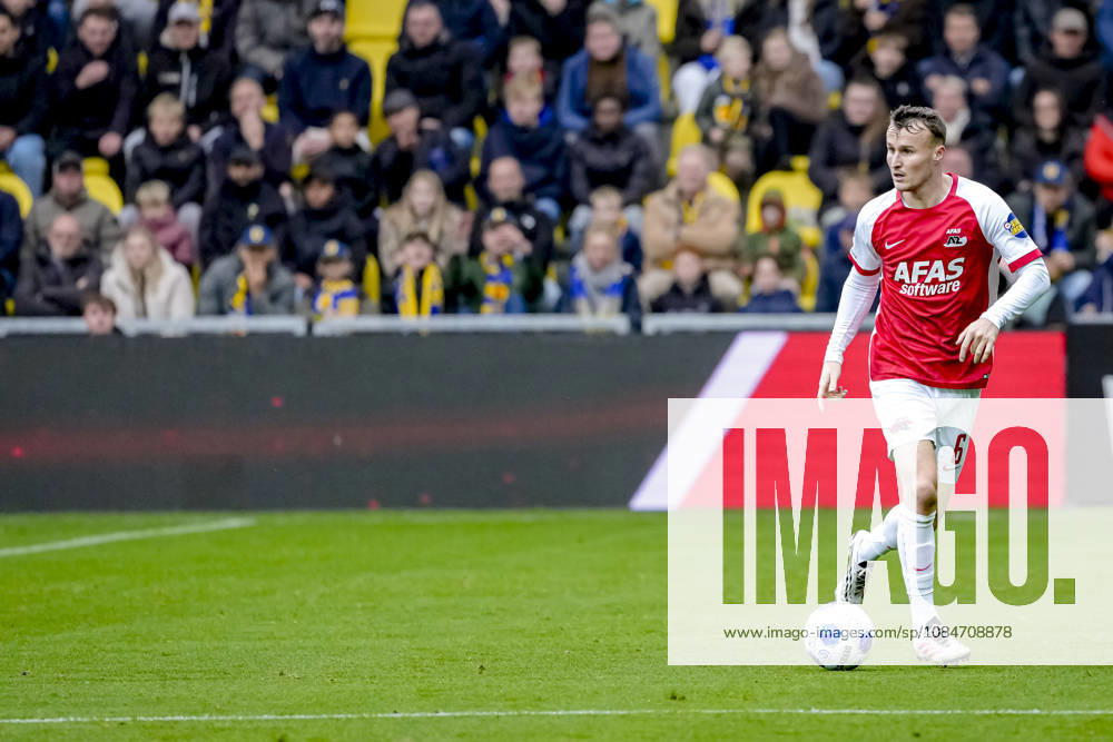 LEEUWARDEN AZ Alkmaar midfielder Peer Koopmeiners during the Vriendenloterij Eredivisie match between SC Cambuur and AZ at Kooi Stadion on October 18, 2026, in Leeuwarden, the Netherlands ED VAN DE POL EYE4IMAGES DeFodi Images