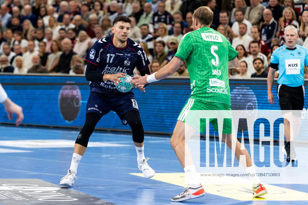 Opel HBL SG Flensburg Handewitt vs. Füchse Berlin, October 18, 2026, Marko Grgic No. 17, SG Flensburg Handewitt vs. Max Darj No. 05, Füchse Berlin Opel HBL SG Flensburg Handewitt vs. Füchse Berlin, GGW Arena on October 18, 2026