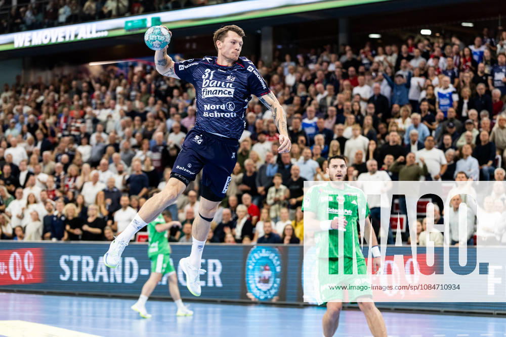 Opel HBL SG Flensburg Handewitt vs. Füchse Berlin, October 18, 2026: Emil Jakobsen, No. 31, SG Flensburg Handewitt on the attack. Opel HBL SG Flensburg Handewitt vs. Füchse Berlin, GGW Arena