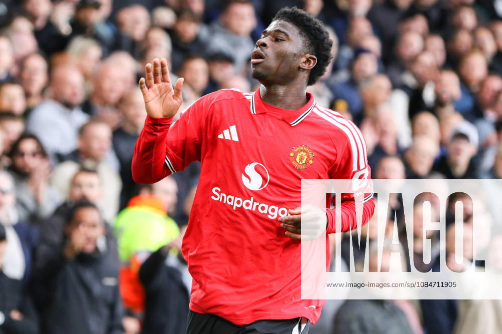Carlos Baleba of Manchester United, ManU during the Premier League match between Leeds United and Manchester United at Elland Road on October 18, 2026 in Leeds, England. (Photo by Sean Chandler SPP)