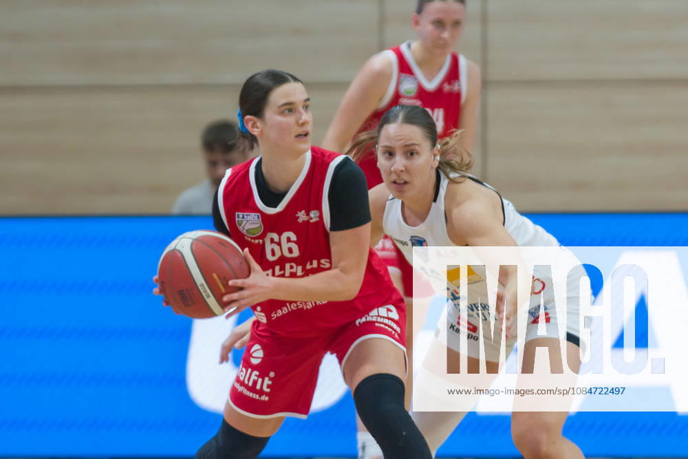 Dominika Fiszer Lions, 66, Lise Theresa Spatzier Marburg, 12, halfit Lions vs. BC Marburg Blue Dolphins, Women s Basketball, 1st Bundesliga, DBBL, Matchday 3 of the 2026–27 season, October 18, 2026, SWH Arena, Saxony-Anhalt, Germany