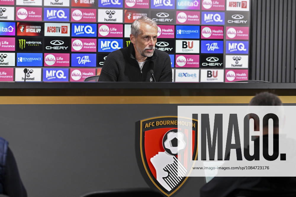 AFC Bournemouth v Sunderland, Premier League Bournemouth Manager Marco Rose being interviewed after the AFC Bournemouth v Sunderland Premier League match at Vitality Stadium, Bournemouth, England on 18 October 2026 Credit: Andy Thomas Every Second Media Editorial use only. All images are copyright Every Second Media Limited. No images may be reproduced without prior permission. All rights reserved. Premier League and Football League images are subject to licensing agreements with Football DataCo Limited. see https: www.football-dataco.com