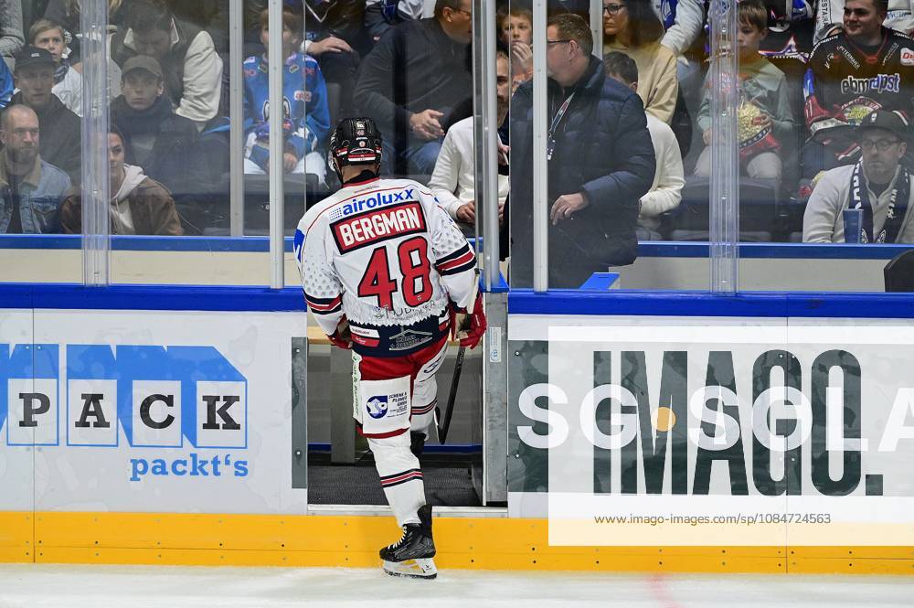 Kassel, Probonio Arena Ice Hockey DEL 2 Playoffs, 2026–2027 Season Kassel Huskies EV Landshut Wade Bergmann Landshut