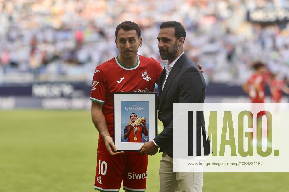 ESP LaLiga EA Sports Málaga CF vs. Real Sociedad: A tribute to Mikel Oyarzabal of Real Sociedad during the LaLiga EA Sports match between Málaga CF and Real Sociedad, played at La Rosaleda Stadium in Málaga on October 18, 2026, in Spain. Spanish Soccer