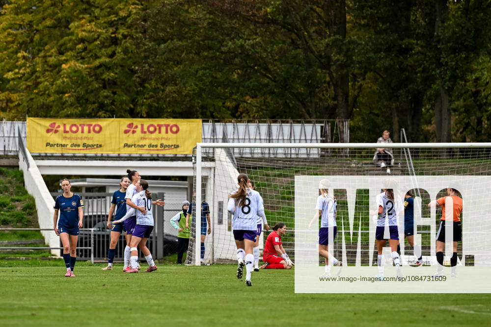 Soccer, Women s Bundesliga 2, 2026–2027, Matchday 9, SG 99 Andernach vs. SGS Essen; Goal scorer: Laura Bröring (10, Essen) thanks Vanessza Nagy (13, Essen) for the assist