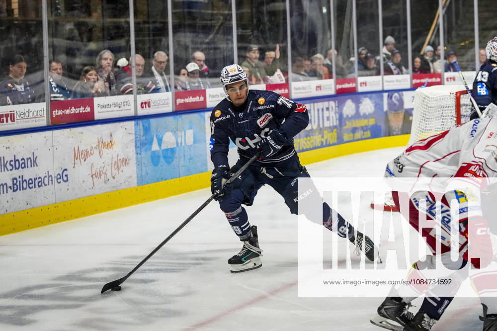 Ryan Odude, Ravensburg Towerstars, 79, GER, Ravensburg Towerstars vs. Eispiraten Crimmitschau, Ice Hockey, DEL2 Regular Season, Matchday 10, 2026–2027 Season, October 18, 2026, GER, Ravensburg Towerstars vs. Eispiraten Crimmitschau, Ice Hockey, DEL2 Regular Season, Matchday 10, 2026–2027 Season, October 18, 2026, Ravensburg