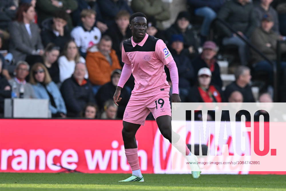 Bournemouth v Sunderland, Premier League Habib Diarra (19) of Sunderland during the Premier League match between Bournemouth and Sunderland at the Vitality Stadium, Bournemouth, UK on 18 October 2026. Bournemouth Vitality Stadium Dorset UK Editorial use only DataCo restrictions apply See www.football-dataco.com ,