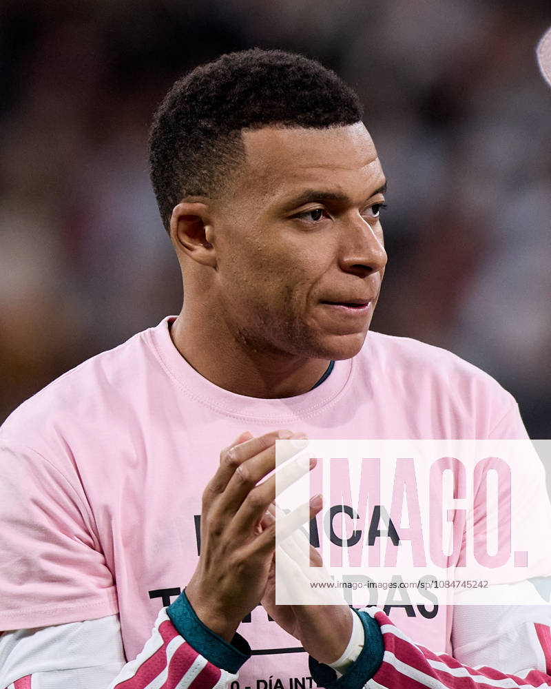 Kylian Mbappe of Real Madrid CF during La Liga football match between Real Madrid CF and Sevilla at Santiago Bernabeu Stadium in Madrid, Spain, October 18, 2026 Soccer 2026: Real Madrid CF Vs Sevilla - ZUMAa206 20261018_zsp_a206_063