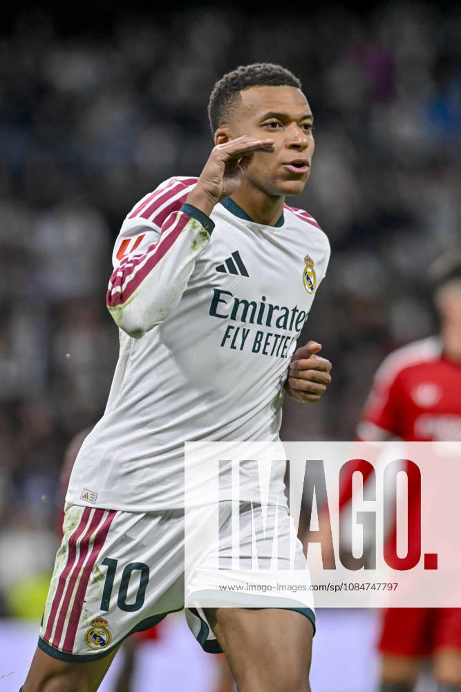 10 KYLIAN MBAPPE of Real Madrid CF celebrates a goal during the match on Matchday 9 of the 2026-27 National League First Division Championship between REAL MADRID C.F. and SEVILLA FC, played at the Bernabeu Stadium on October 17, 2026, in Madrid, Spain. REAL MADRID C.F. Vs. SEVILLA FC - 2026 27 National League First Division Championship 10.18.26 - ZUMAc312 20261018_zsp_c312_087