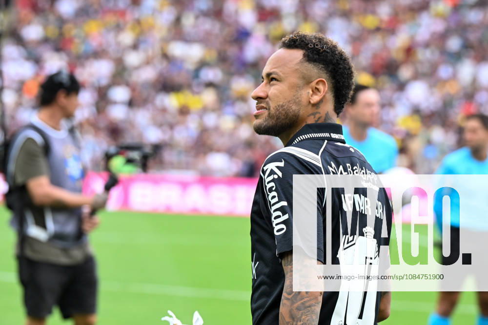 Fluminense x Santos RIO DE JANEIRO, RJ - 18.10.2026: FLUMINENSE X SANTOS - Neymar Jr during the match between Fluminense and Santos, valid for the 31st round of the Brazilian Championship Série A 2026, held at the Maracanã stadium, on the afternoon of this Sunday (18), Rio de Janeiro, (Photo: Celso Pupo Fotoarena) x3035115x CelsoxPupo