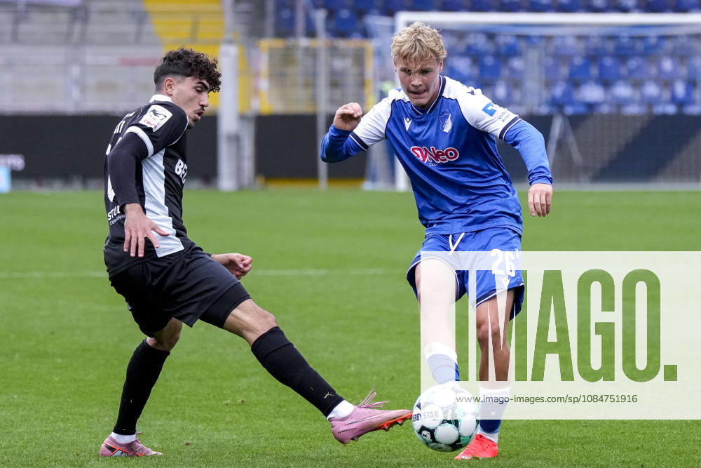 From left: Antonio Foti (Verl), 26, Krystof Cizek (TSG II), 26, tackle, game scene, duel, tackle, tackling, dynamic, action, 10 18 2026, Sinsheim, Germany, soccer, 3rd Division, TSG 1899 Hoffenheim II vs. SC Verl, DFB and DFL regulations prohibit any use of photographs as image sequences and or quasi-video