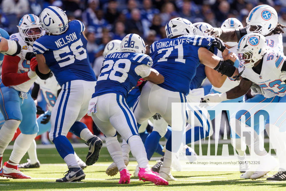Indianapolis, Indiana, U.S: Indianapolis Colts running back Jonathan Taylor (28) looks for an opening in the line on a run during the game between the Tennessee Titans and the Indianapolis Colts at Lucas Oil Stadium, Indianapolis, Indiana. Indianapolis U.S - ZUMAs304 20261018_zaf_s304_004