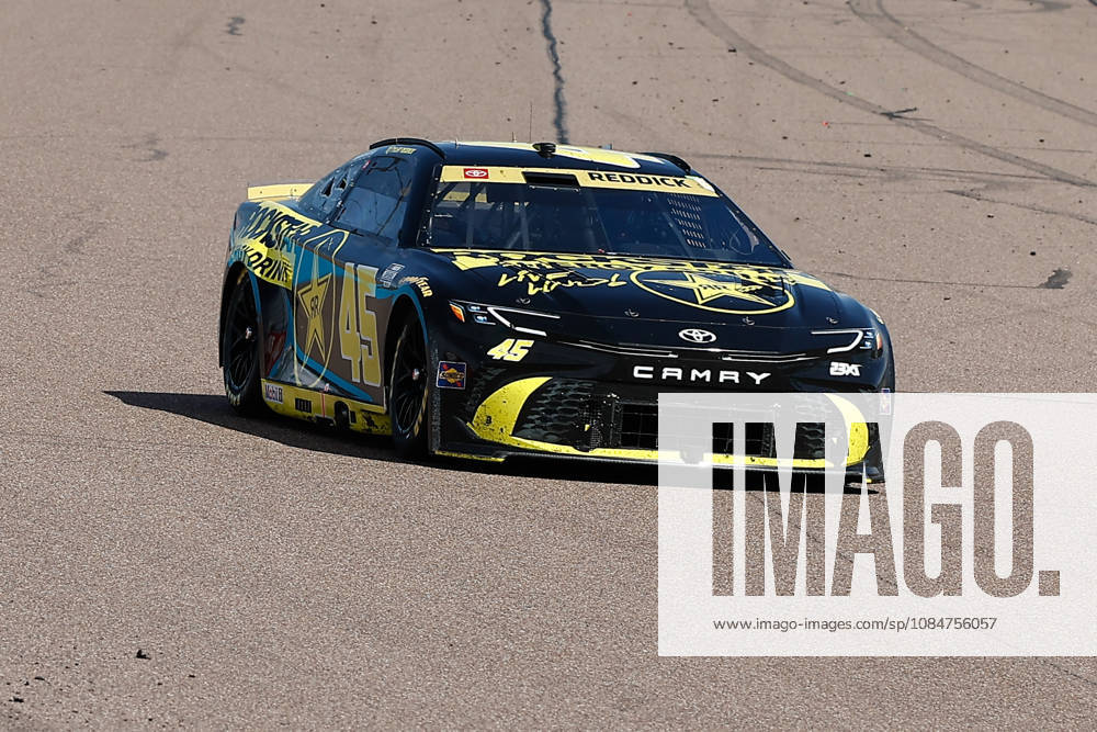 AVONDALE, AZ - OCTOBER 18: Tyler Reddick ( 45 23XI Racing ROCKSTAR ENERGY DRINK Toyota) races during the NASCAR, Motorsport, USA Cup Series Playoffs Freeway Insurance 500 on October 18, 2026, at Phoenix Raceway in Avondale, AZ. (Photo by Kevin Abele Icon Sportswire) AUTO: OCT 18 NASCAR Cup Series Playoffs Freeway Insurance 500 Icon261018085500