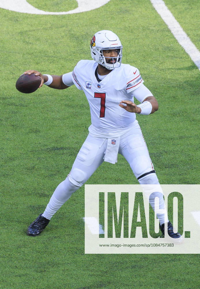 7 Jacoby Brissett, QB of the Arizona Cardinals during their regular NFL, American Football Herren, USA season game against the Los Angeles Rams on Sunday October 18, 2026 at SoFi Stadium in Inglewood, California. Rams lose to Cardinals, 18-16. ARIANA RUIZ PI Rams Vs. Cardinals - ZUMAp124 20261018_zaa_p124_041