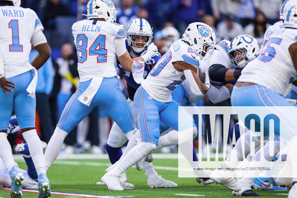 Oct 18, 2026; Indianapolis, IN, USA; Tennessee Titans running back Tony Pollard (20) runs with the ball during NFL, American Football Herren, USA game action against the Indianapolis Colts at Lucas Oil Stadium. Mandatory Credit: -Cal Media NFL 2026: Titans Vs Colts OCT 18 - ZUMAc04_ 20261018_zma_c04_296