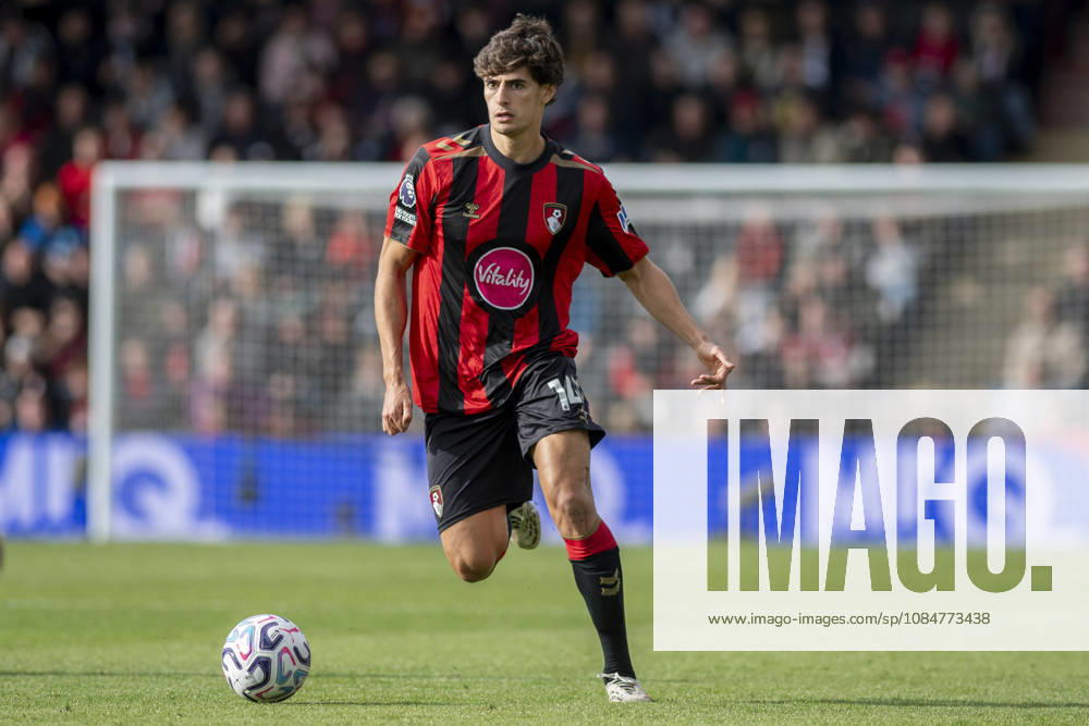AFC Bournemouth v Sunderland, Premier League Antonio Silva of Bournemouth during the AFC Bournemouth v Sunderland Premier League match at Vitality Stadium, Bournemouth, England on 18 October 2026 Credit: Andy Thomas Every Second Media Editorial use only. All images are copyright Every Second Media Limited. No images may be reproduced without prior permission. All rights reserved. Premier League and Football League images are subject to licensing agreements with Football DataCo Limited. see https: www.football-dataco.com
