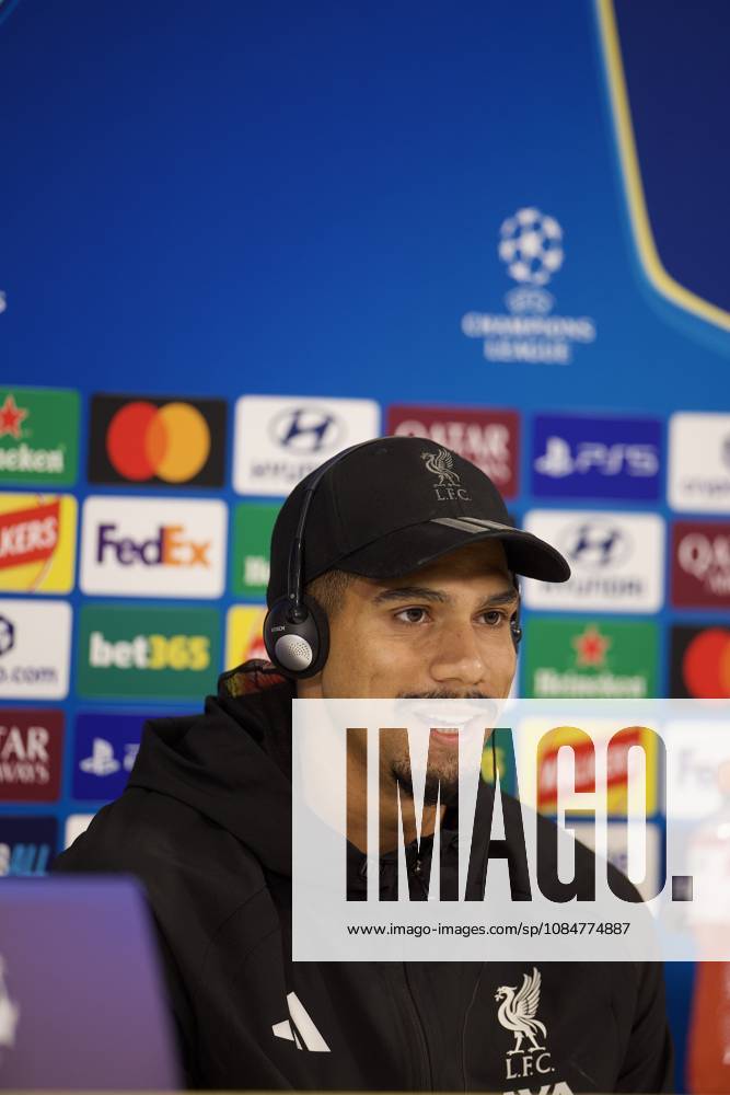 Football - UEFA Champions League - Liverpool FC v Villarreal CF - MD-1 LIVERPOOL, ENGLAND - Monday, October 19, 2026: Liverpool s Ronald Araujo during a press conference, PK, Pressekonferenz at Anfield ahead of the UEFA Champions League 2026 27 League Phase MD3 match between Liverpool FC and Villarreal CF. (Photo by David Rawcliffe Propaganda) LIVERPOOL Anfield MERSEYSIDE ENGLAND
