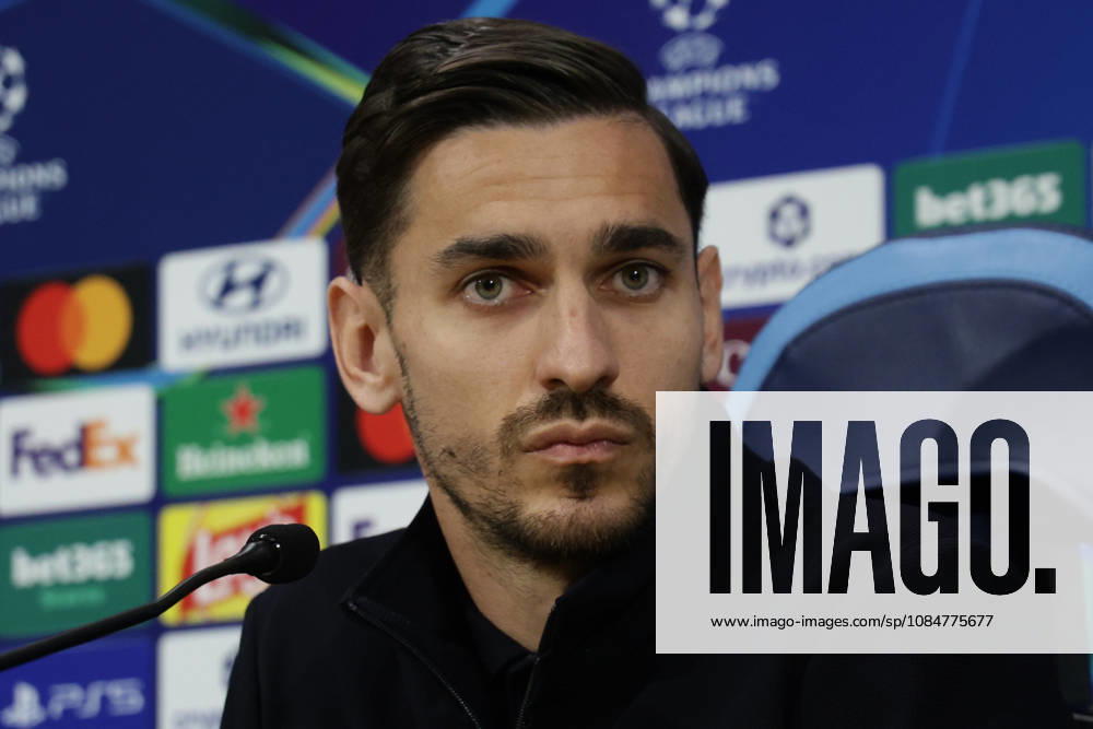 Press conference, PK, Pressekonferenz SSC Napoli Napoli s Italian goalkeeper Alex Meret during the SSC Napoli press conference the day before the Champions League football match against Bodo Glimt at the Diego Armando Maradona stadium in Napoli on 19, October, 2026. ABP11720