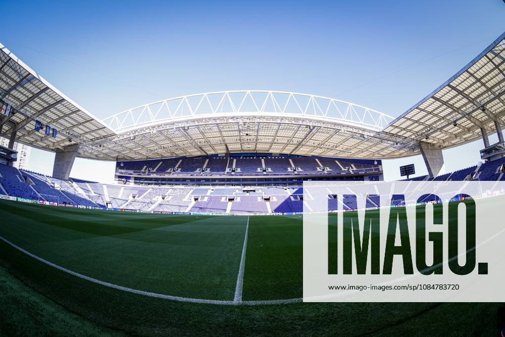 , Estadio do Dragao , season 2026 2027 , UEFA Champions League football , Picture shows inside view Estadio do Dragao press conference, PK, Pressekonferenz and training PSV x208826470x