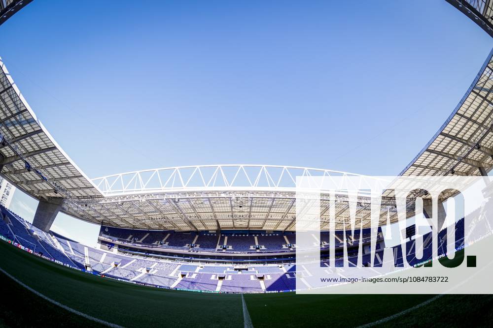, Estadio do Dragao , season 2026 2027 , UEFA Champions League football , Picture shows inside view Estadio do Dragao press conference, PK, Pressekonferenz and training PSV x208826473x