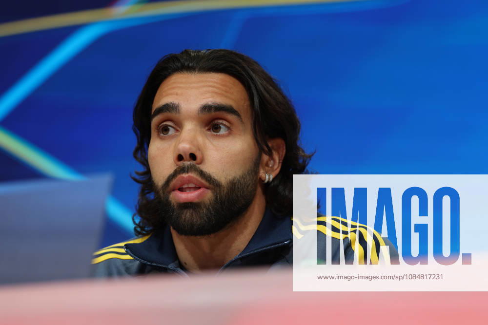 David Raya, Arsenal FC, No. 01 at the press conference, GER, press conference, Arsenal FC, soccer, UEFA Champions League, Matchday 3, group stage, 2026–2027 season, October 20, 2026, GER, press conference, Arsenal FC, soccer, UEFA Champions League, Matchday 3, group stage, 2026–2027 season, October 20, 2026, Munich