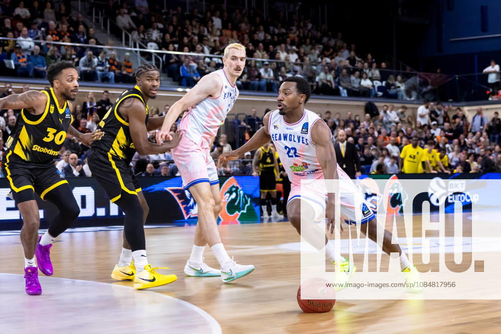 Johnathan Stove, ROSTOCK SEAWOLVES, 22; Philipp Hartwich, ROSTOCK SEAWOLVES, 07, Adam Mokoka Aris Thessaloniki, 95, Matt Morgan Aris Thessaloniki, 30 g GER, Rostock Seawolves vs. Aris Thessaloniki, Basketball, BKT EuroCup, 2026–2027 season, October 20, 2026 GER, Rostock Seawolves vs. Aris Thessaloniki, Basketball, BKT EuroCup, 2026–2027 season, October 20, 2026 Germany