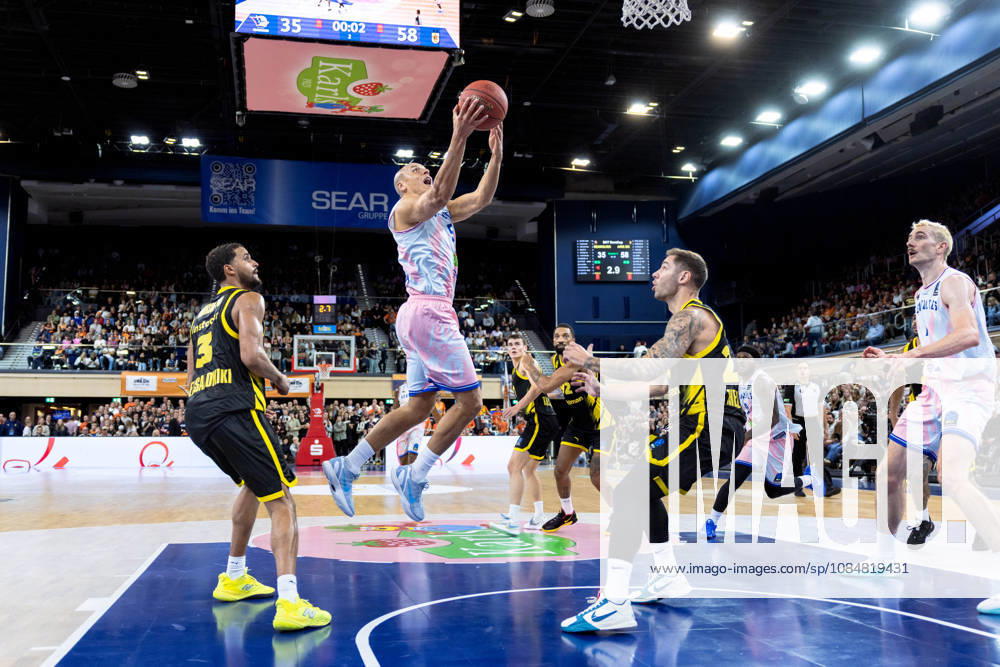 Robin Amaize, ROSTOCK SEAWOLVES, 15, Stefan Jovic, Aris Thessaloniki, 24, Jeremiah Robinson Earl, Aris Thessaloniki, 03 GER, Rostock Seawolves vs. Aris Thessaloniki, Basketball, BKT EuroCup, 2026–2027 season, October 20, 2026 GER, Rostock Seawolves vs. Aris Thessaloniki, Basketball, BKT EuroCup, 2026–2027 season, October 20, 2026 Germany