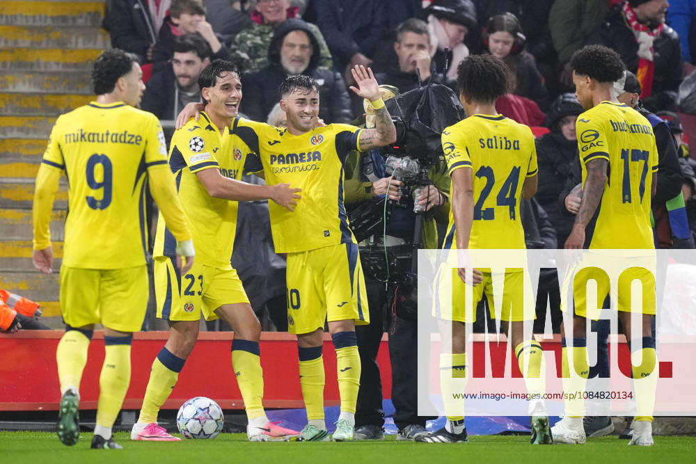 Liverpool FC v Villarreal CF - UEFA Champions League LIVERPOOL, UNITED KINGDOM - OCTOBER 20: Sergi Cardona (23) of Villarreal celebrates after scoring his sides first goal during the UEFA Champions League match between Liverpool FC and Villarreal CF at Anfield on October 20, 2026 in Liverpool, United Kingdom. Jose Hernandez Anadolu Liverpool United Kingdom. Editorial use only. Please get in touch for any other usage.