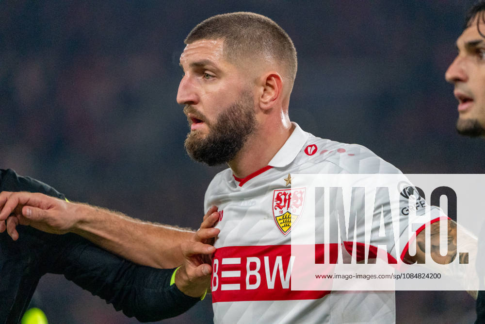 Jeff Chabot (VfB Stuttgart, 24) seen during UEFA Champions League 2026 2027 league phase game between teams of VfB Stuttgart and Atletico Madrid (Pia Schindler Ball Raw Images) Stuttgart MHP Arena Germany